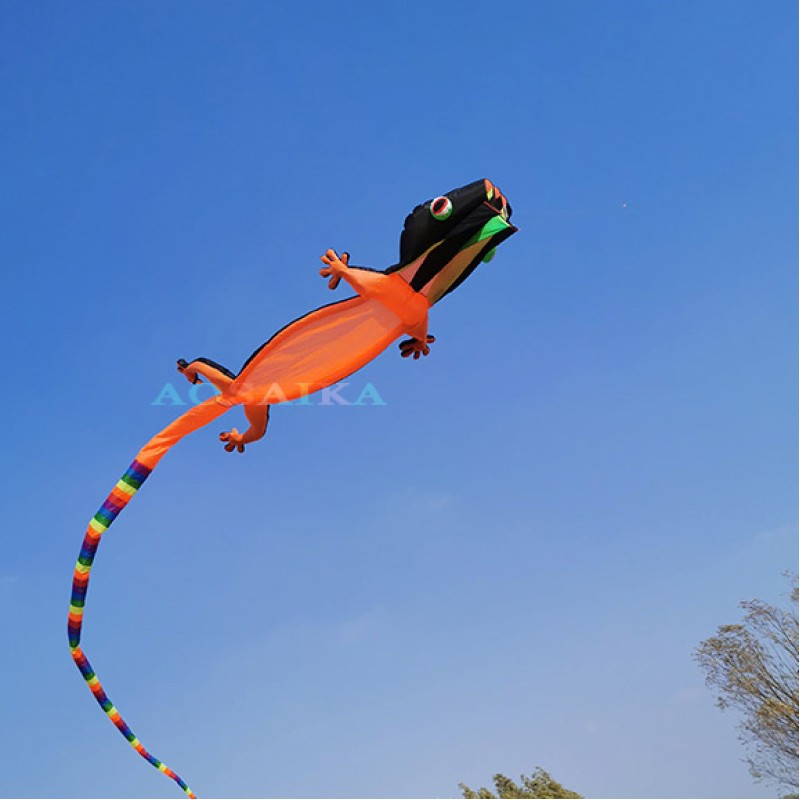 New Arrival Soft Inflatable 14M Gecko Kite Pendant 40d Nylon Ripstop Adults High Quality Colorful Animal Show Kites 