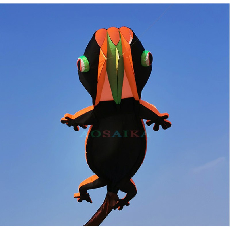 New Arrival Soft Inflatable 14M Gecko Kite Pendant 40d Nylon Ripstop Adults High Quality Colorful Animal Show Kites 