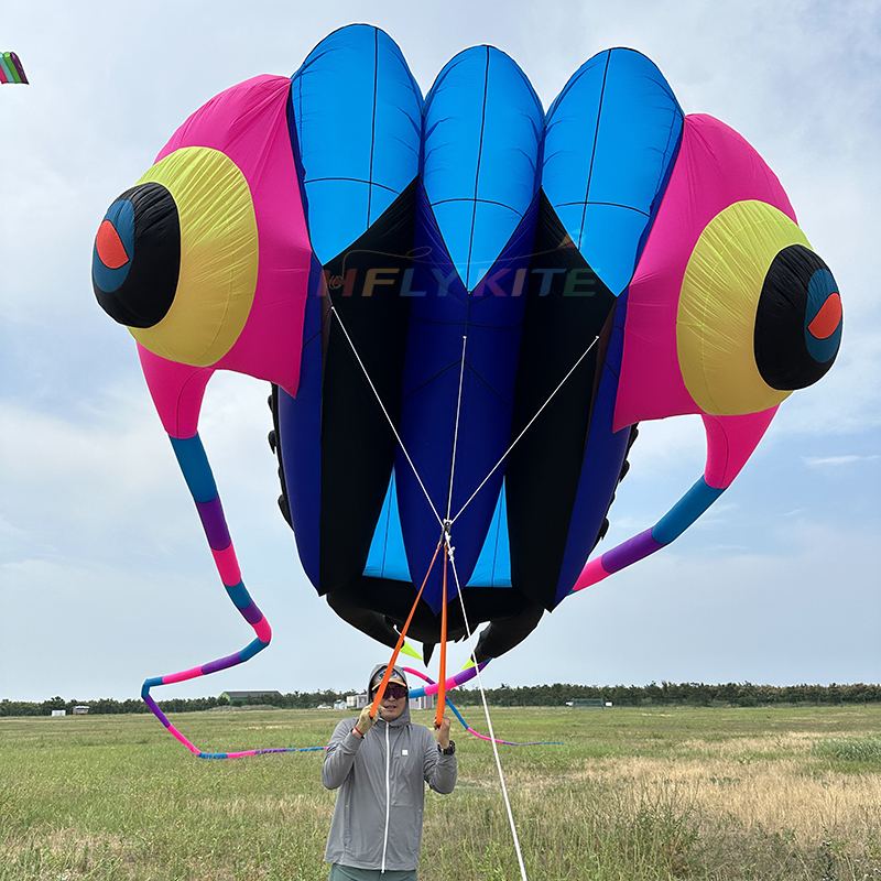 New Arrival Soft Inflatable 79sqm Trilobite Kite 40d Ripstop Nylon For Adults High Quality Colorful Animal Show Kites 