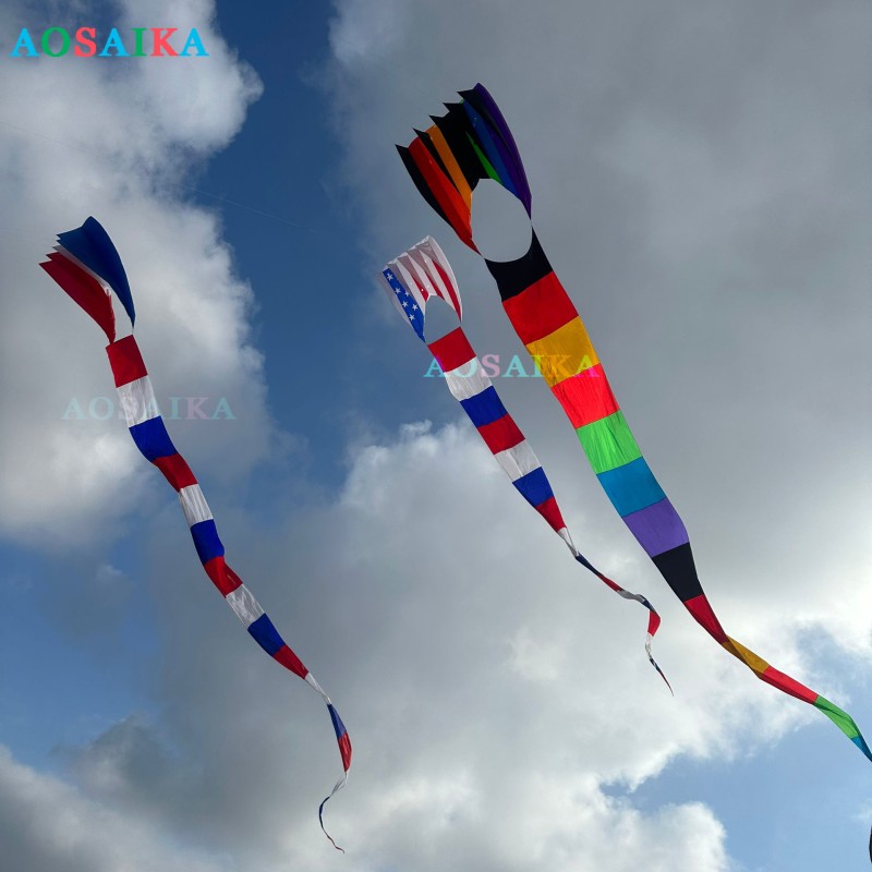 New Arrival Triangle tail Kite Pendant 40d Ripstop Nylon For Adults High Quality Show Kites