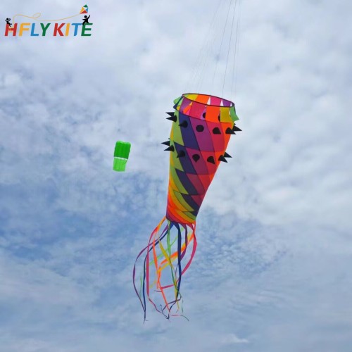 8M double thorns kite pendant 40d ripstop nylon