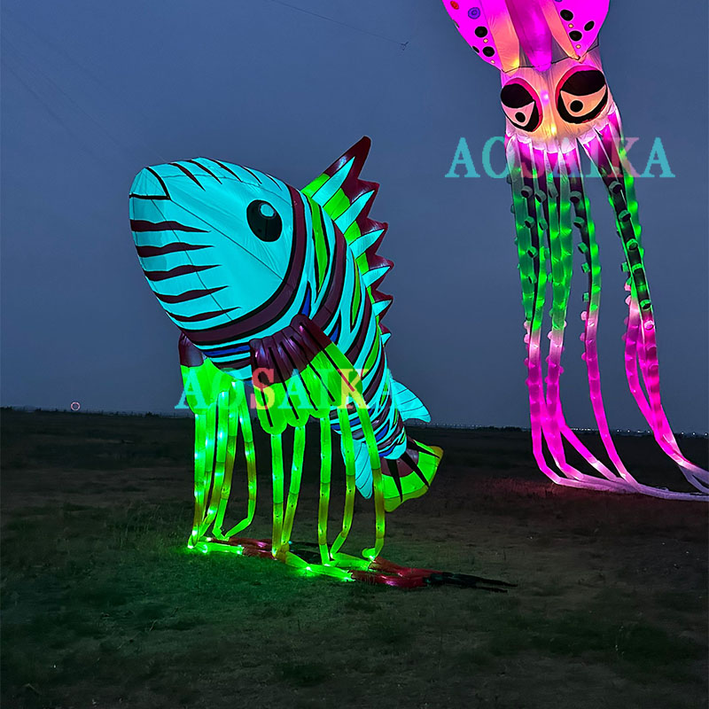 New Arrival Soft Inflatable 8M Luminous Lionfish Kite Pendant 40d Ripstop Nylon Adults High Quality Colorful Animal Show Kites 