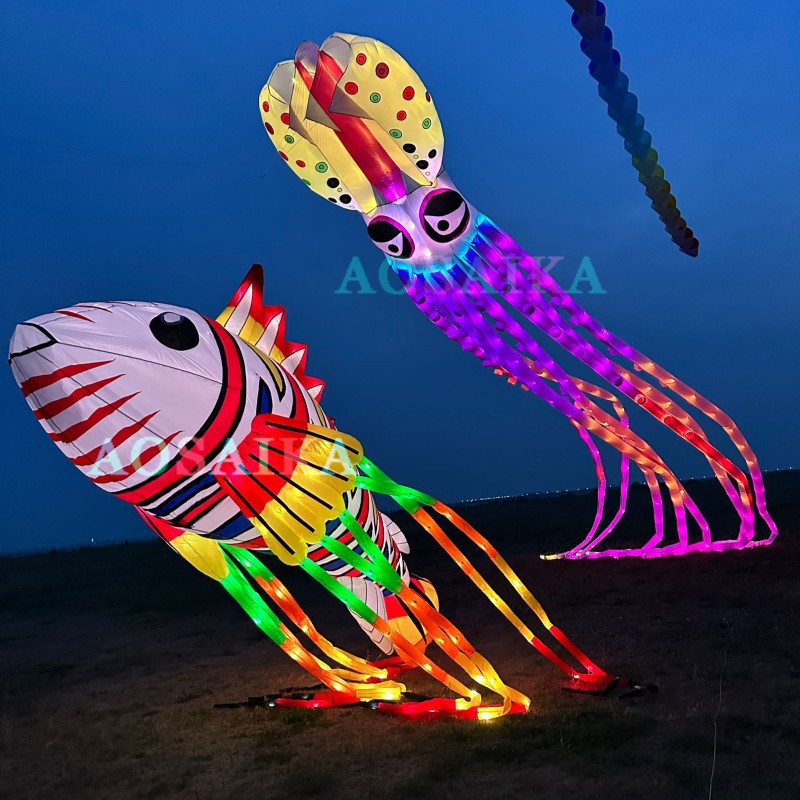 New Arrival Soft Inflatable 8M Luminous Lionfish Kite Pendant 40d Ripstop Nylon Adults High Quality Colorful Animal Show Kites 