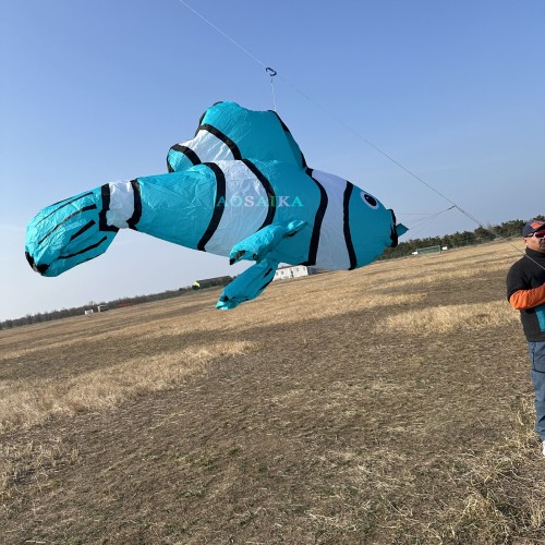 2.3M clownfish kite pendant