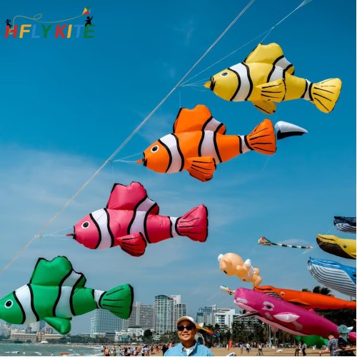 2.3M clownfish kite pendant