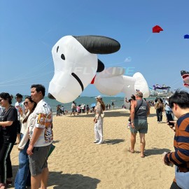 3.5m/7m/12m snoopy Kite Pendant 40d Ripstop Nylon Adults High Quality Colorful Show Kites 