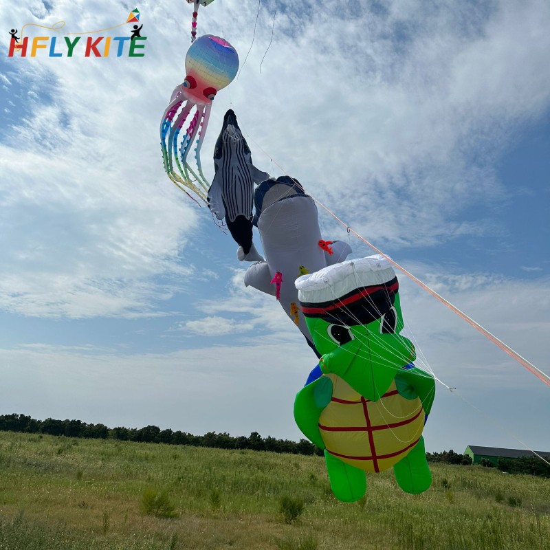5M sea turtle kite pendant