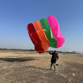 Soft Inflatable 28sqm Pilot Kite 40d ripstop nylon For Adults High Quality Colorful Show Kites 